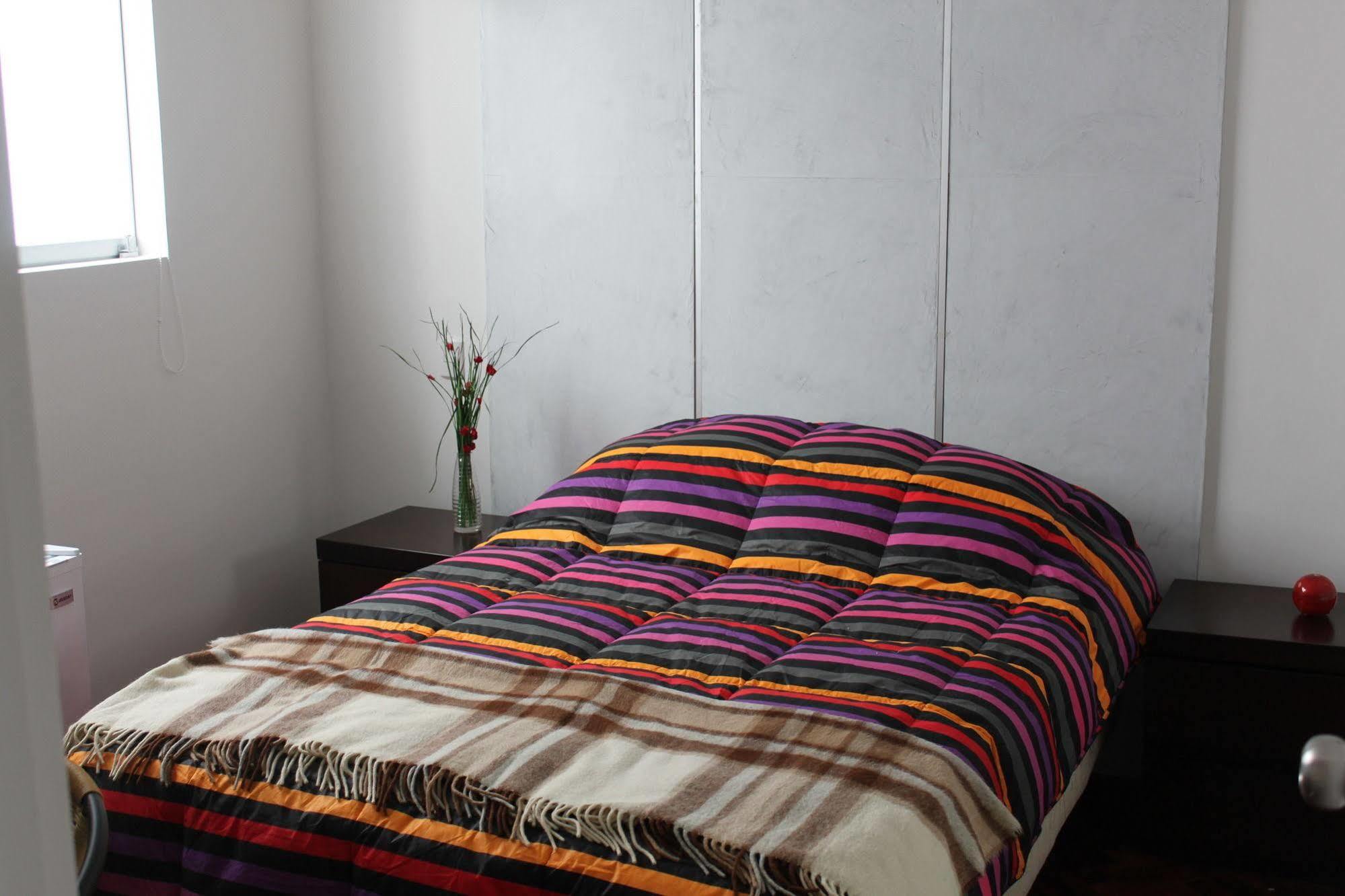 Bed & Breakfast - La Casa De Ceci Lima Exterior photo