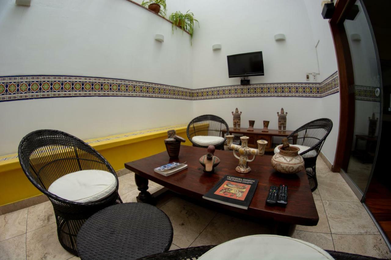 Bed & Breakfast - La Casa De Ceci Lima Exterior photo